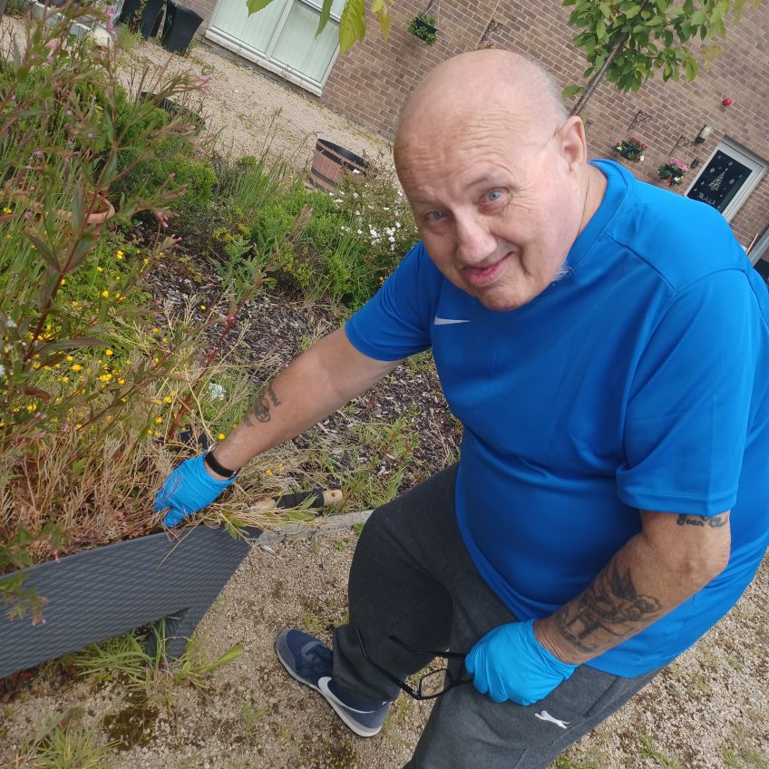 Wheatley Livingwell gardening competition - James Mckechnie of Auchenlea Llivingwell Service